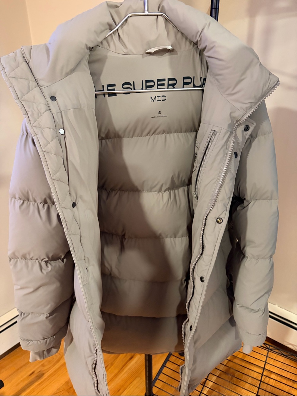 Aritzia Light Gray Mid Puffer Jacket